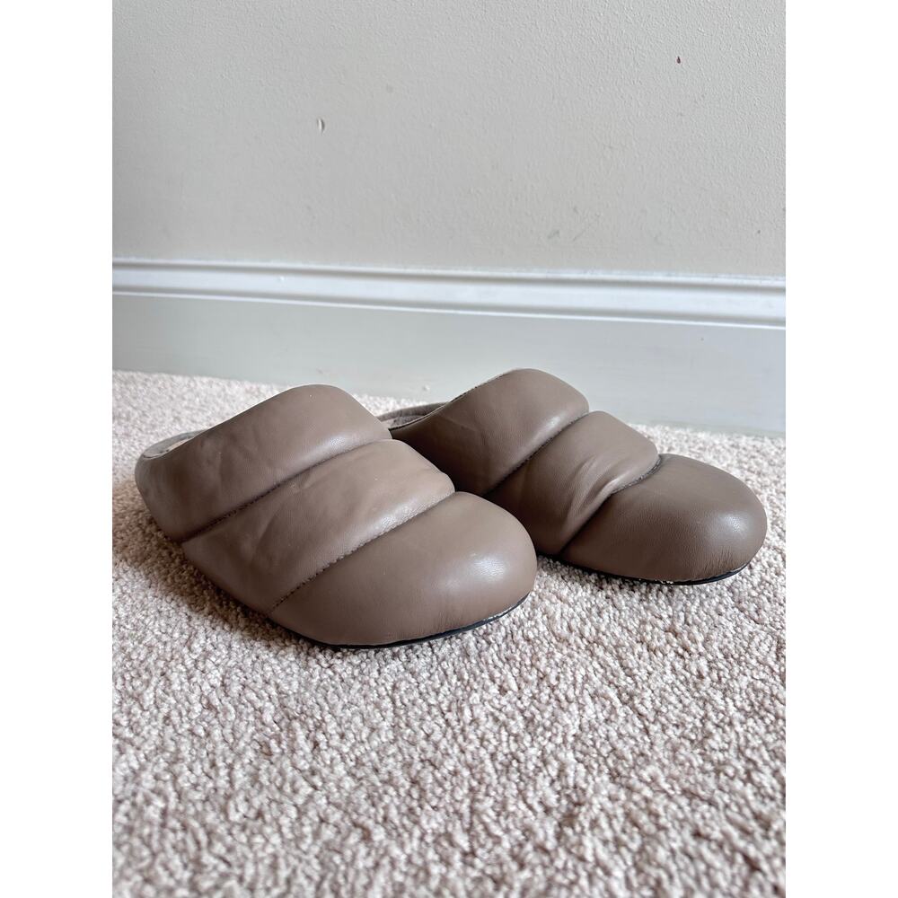 H&M taupe clogs, size 8